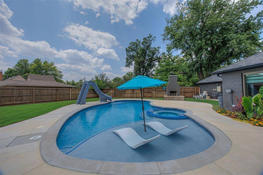 2503 Walnut RD, Norman, OK 73072