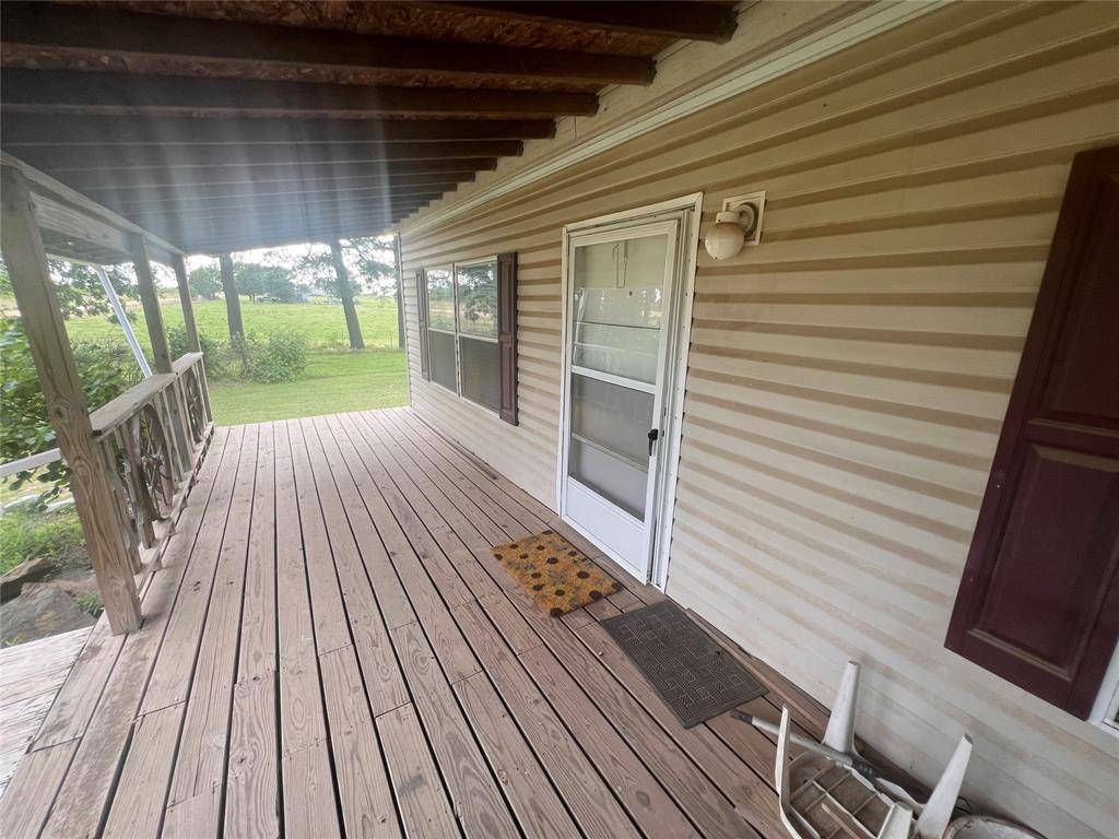 8102 E 1545 RD, Calvin, OK 74868