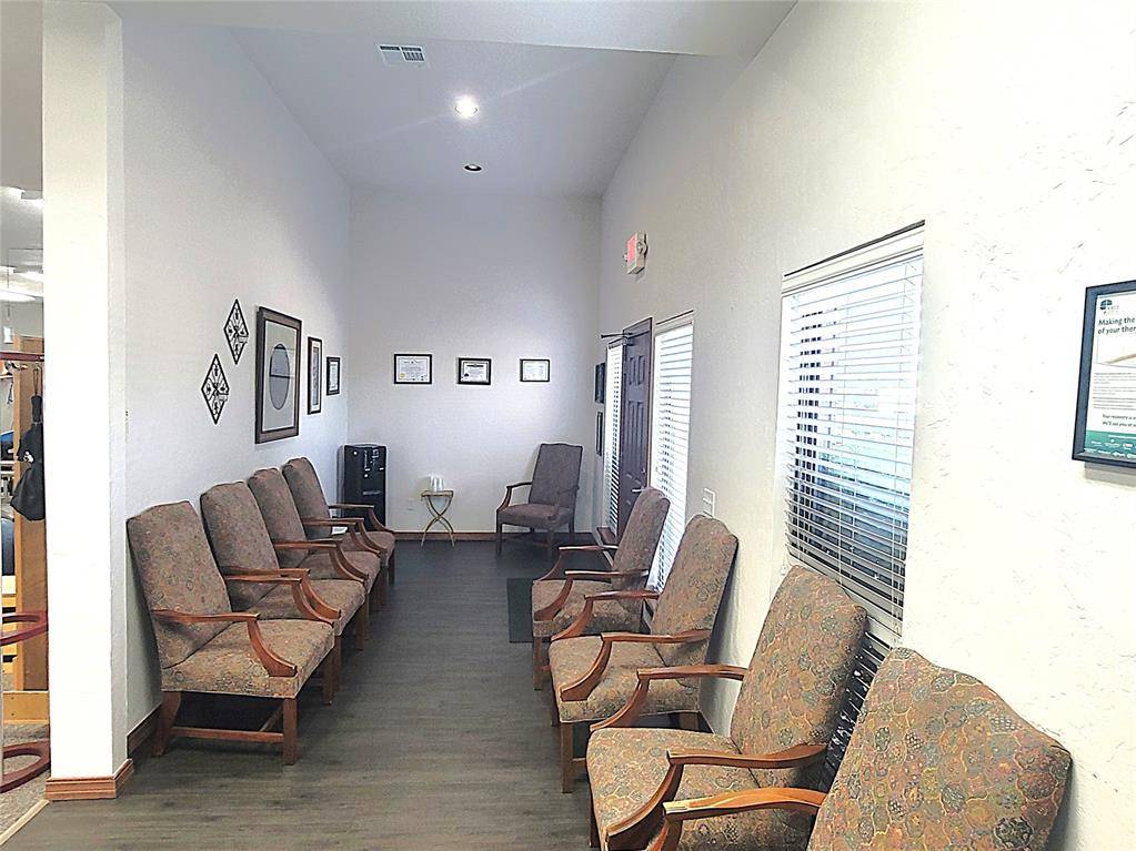 1630 SW 122nd ST, Oklahoma City, OK 73170