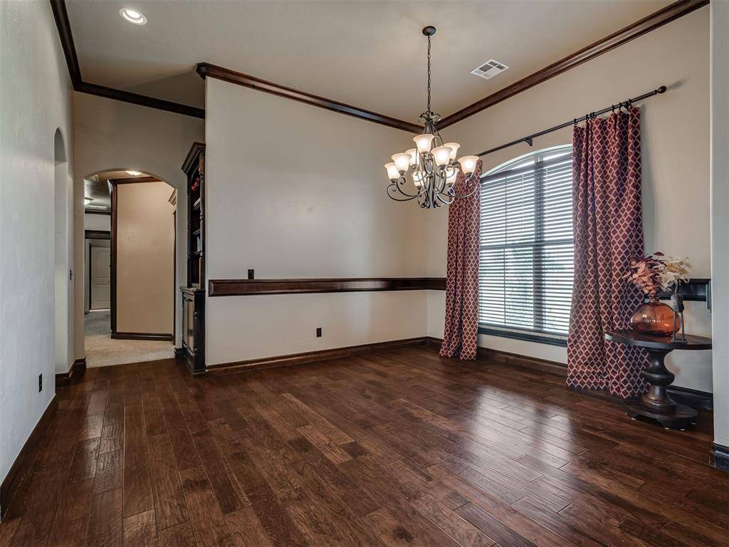15821 SW 26th ST, El Reno, OK 73036