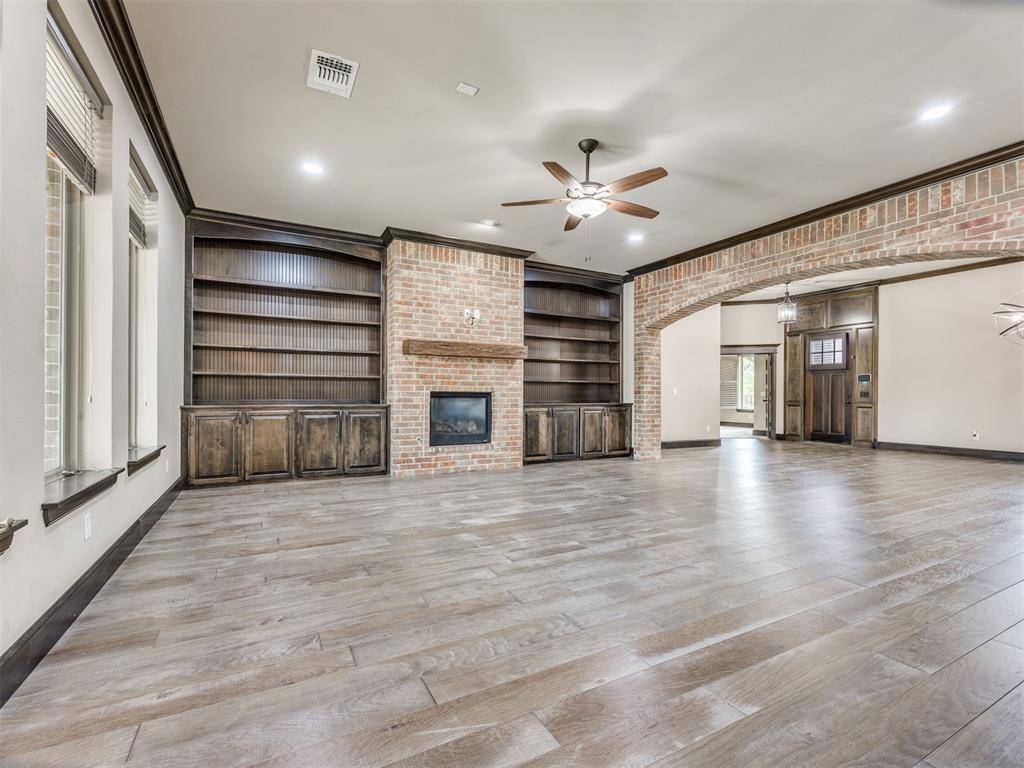 4232 Hackney Wick RD, Norman, OK 73072