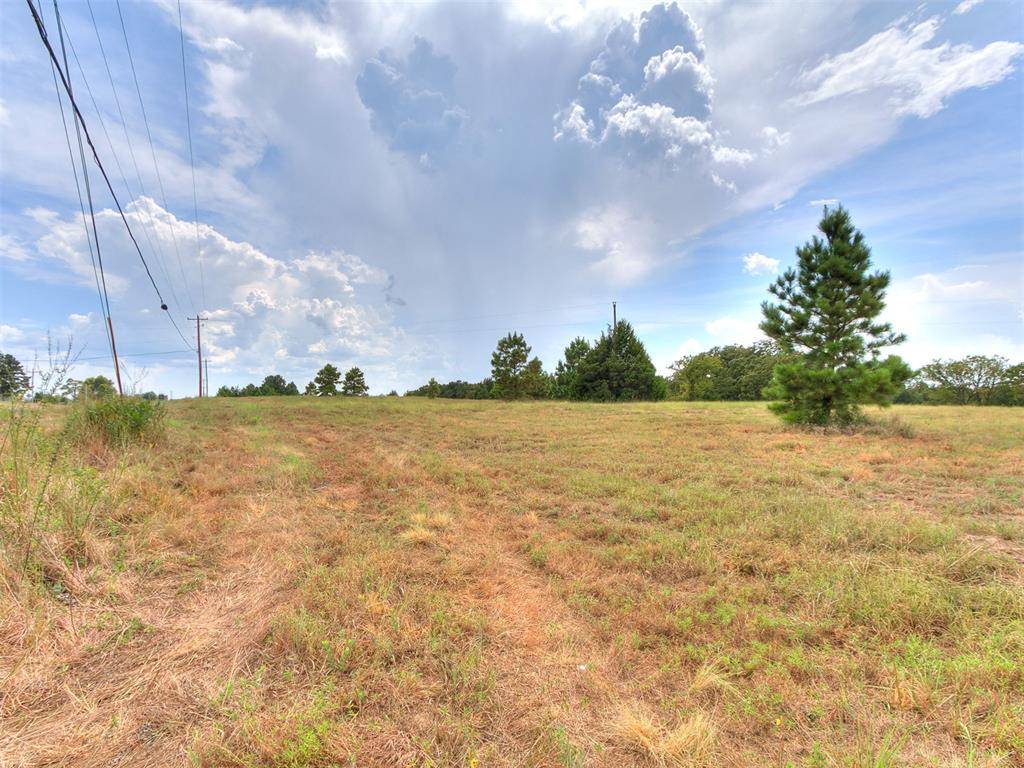 0000 102 HWY, Shawnee, OK 74801