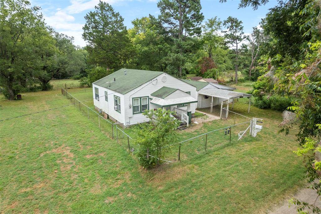 1716 S Muskogee AVE, Wewoka, OK 74884