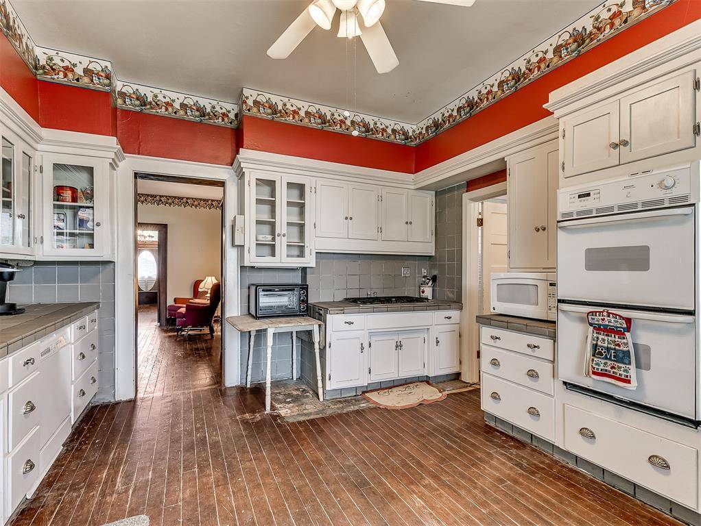 202 S Roberts AVE, El Reno, OK 73036
