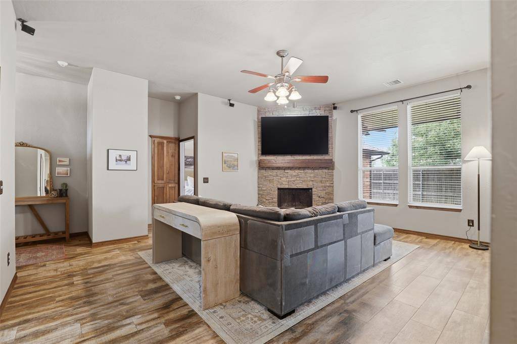 7412 Stinchcomb DR, Oklahoma City, OK 73132