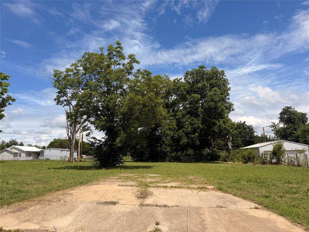 1026 Eureka ST, Seminole, OK 74868