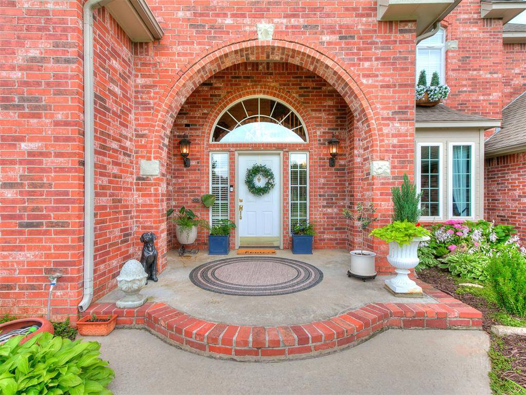 321 Hickory Forest DR, Choctaw, OK 73020
