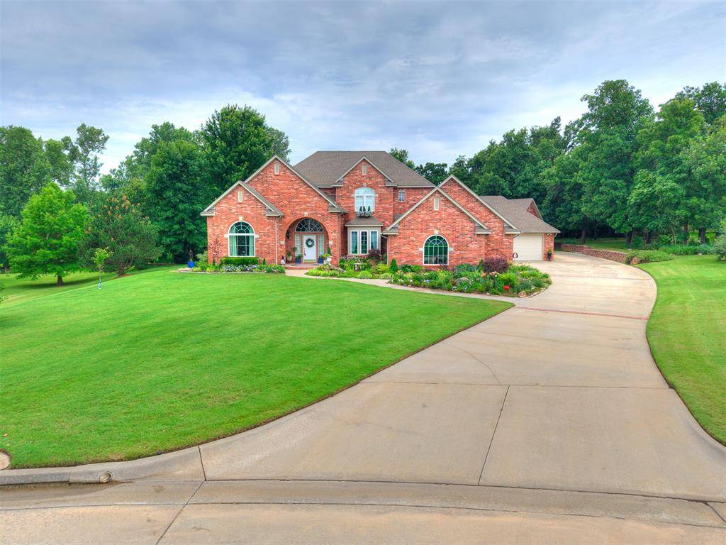 321 Hickory Forest DR, Choctaw, OK 73020