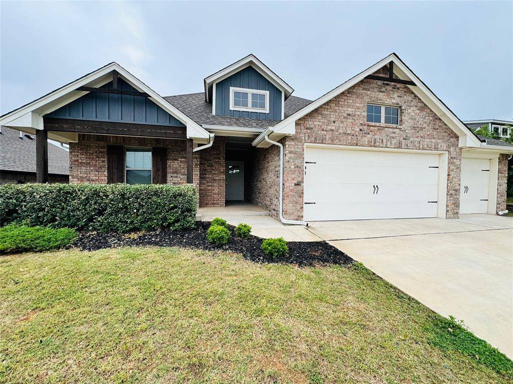 8332 Rainier ST, Edmond, OK 73034
