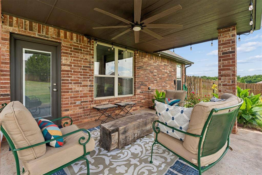 14708 Cottonwood DR, Edmond, OK 73025