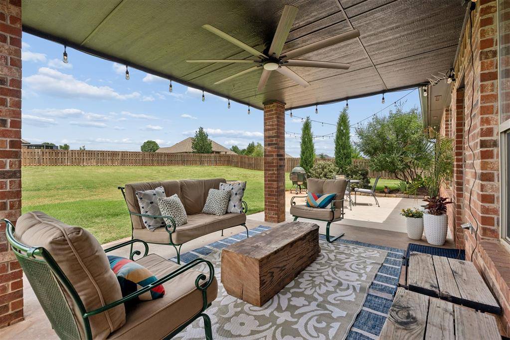 14708 Cottonwood DR, Edmond, OK 73025