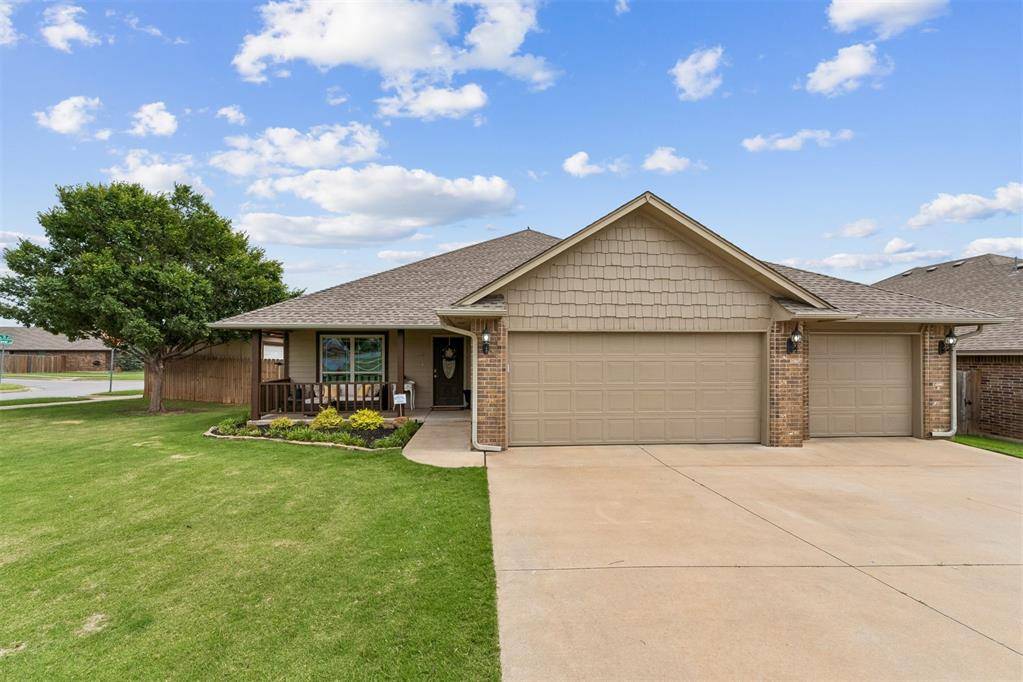 11321 NW 7th ST, Yukon, OK 73099