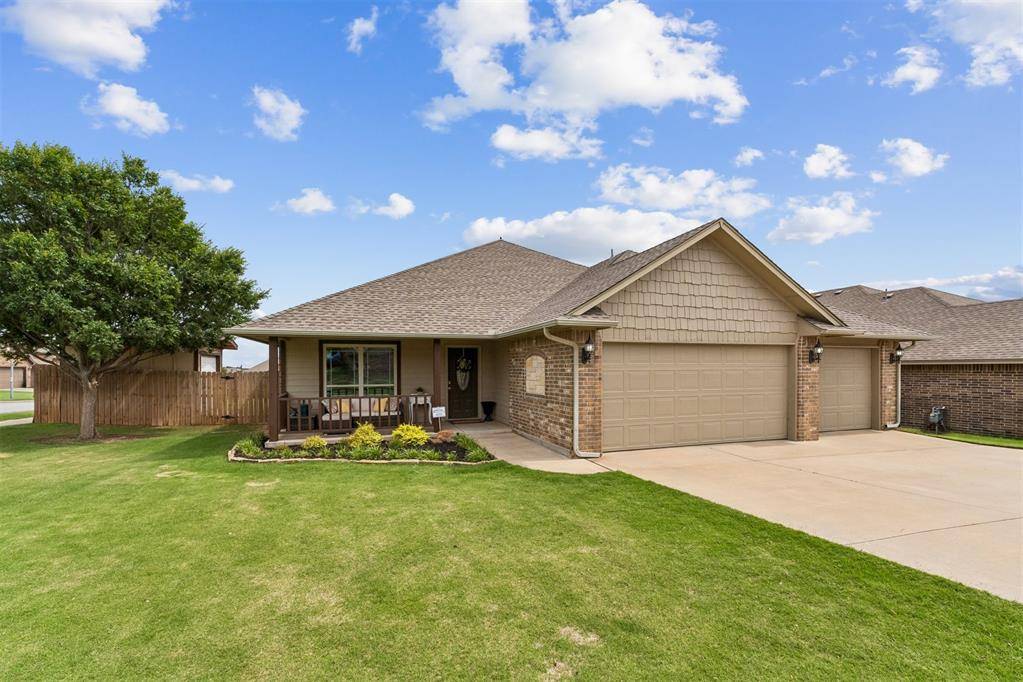 11321 NW 7th ST, Yukon, OK 73099