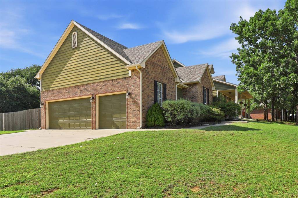 5270 Buffalo Hill Run, Guthrie, OK 73044