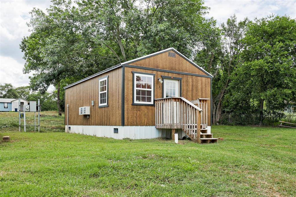 1313 Boren BLVD, Seminole, OK 74868