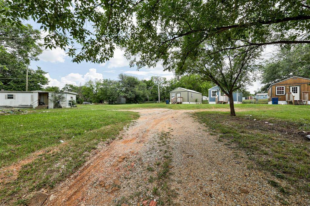 1313 Boren BLVD, Seminole, OK 74868