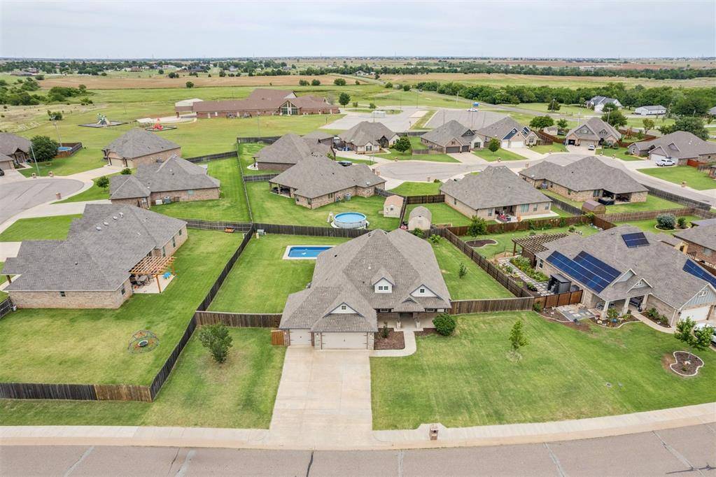133 Windmill ST, Piedmont, OK 73078