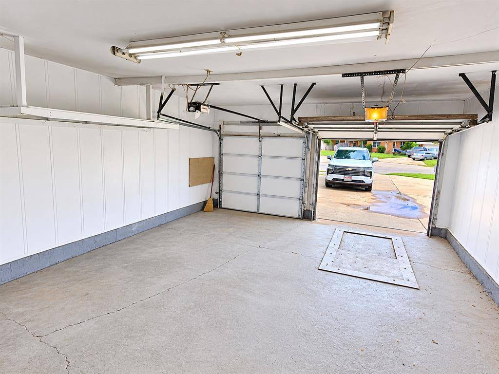 624 Navajoe RD, Altus, OK 73521
