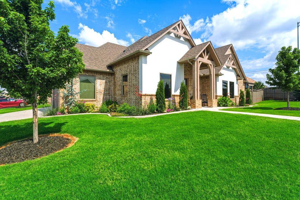 620 Timberbrook DR, Norman, OK 73069