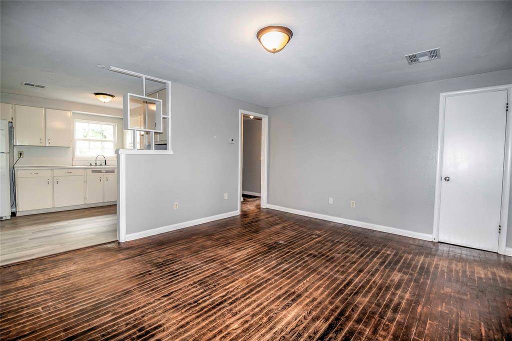 100 S Iowa AVE, Chandler, OK 74834