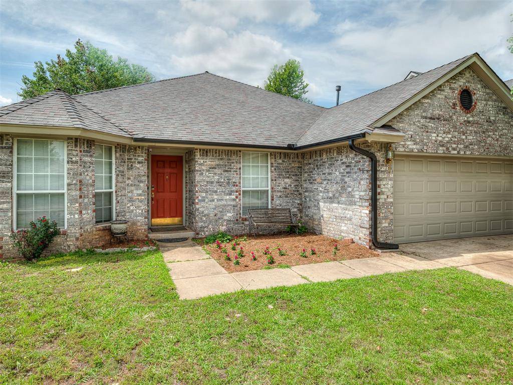2316 Bradford PL, Edmond, OK 73012