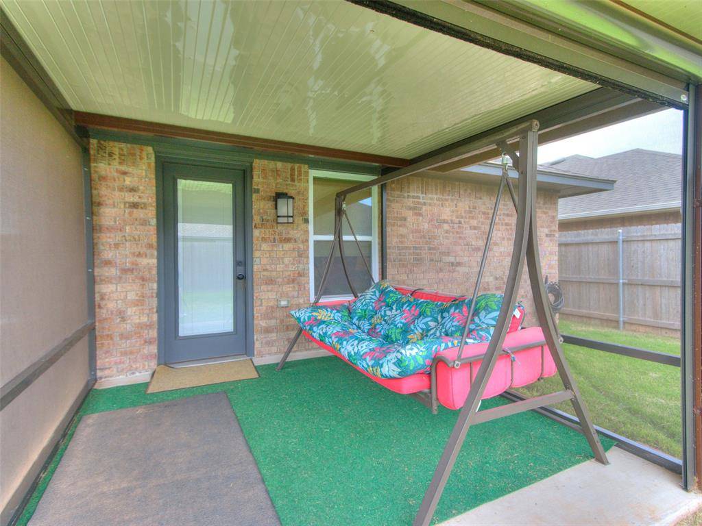 1009 Blackjack Creek DR, Yukon, OK 73099