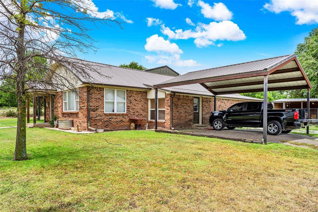 26114 State Highway 19 HWY, Cyril, OK 73029