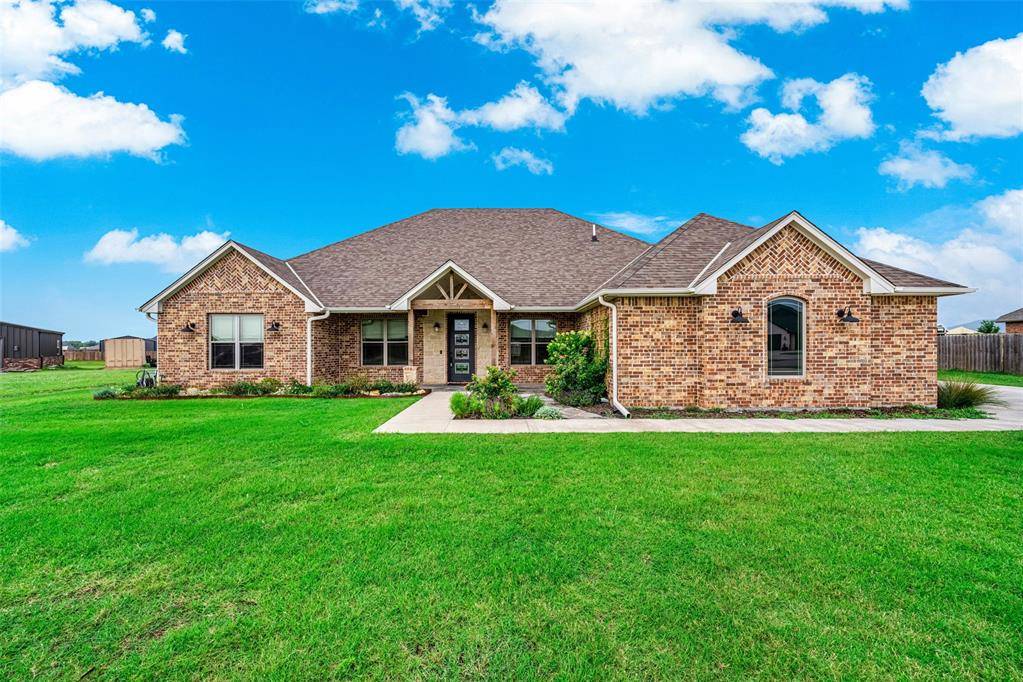 365 NW Mountain Lake Crest Crest, Lawton, OK 73507
