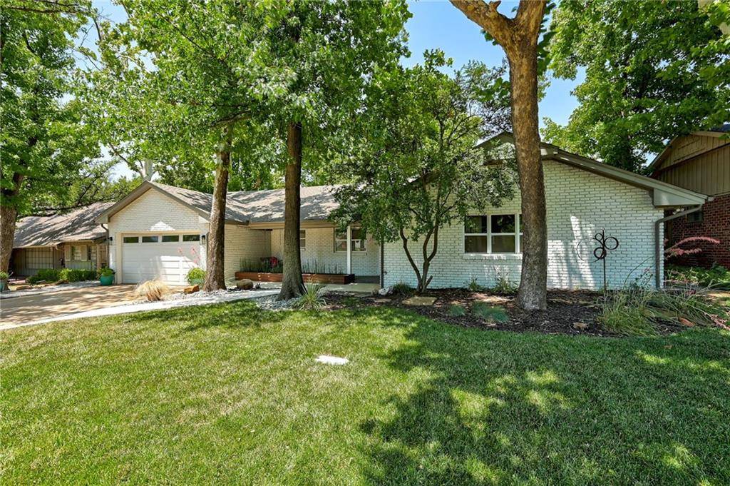 2105 NW 59th PL, Oklahoma City, OK 73112