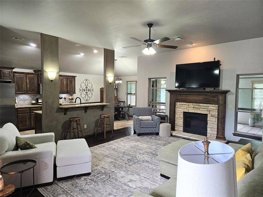 8901 SW 36th ST, Oklahoma City, OK 73179