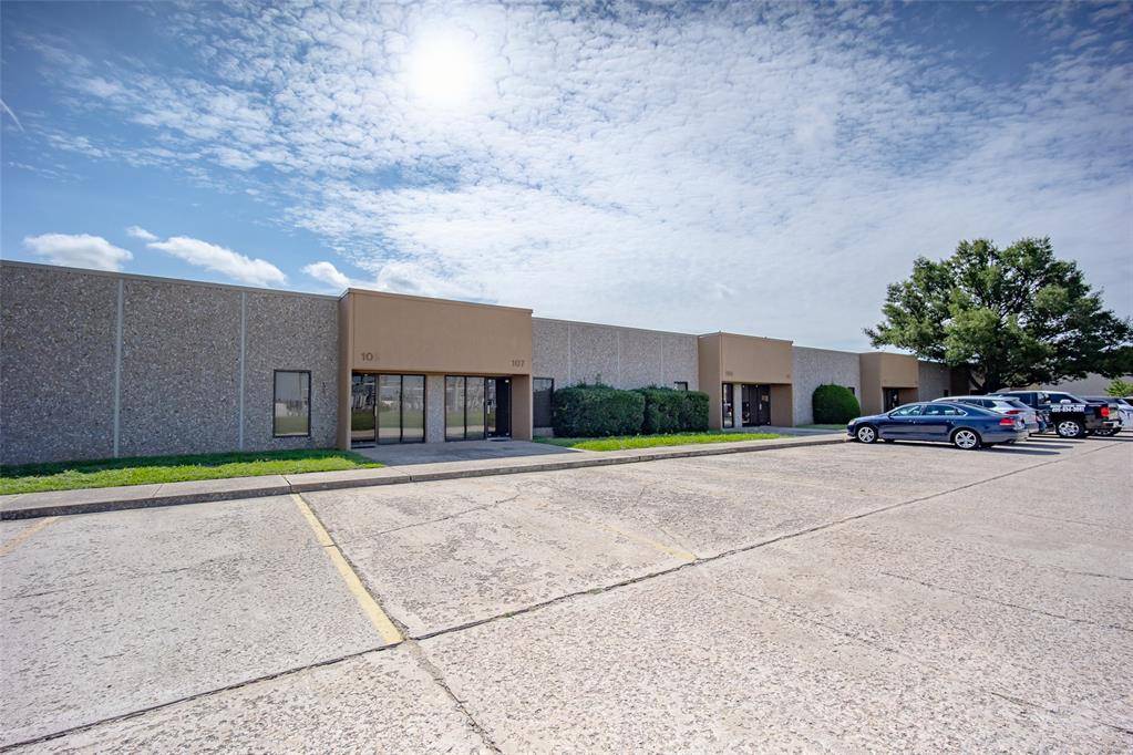 800 W Rock Creek RD #107, Norman, OK 73069