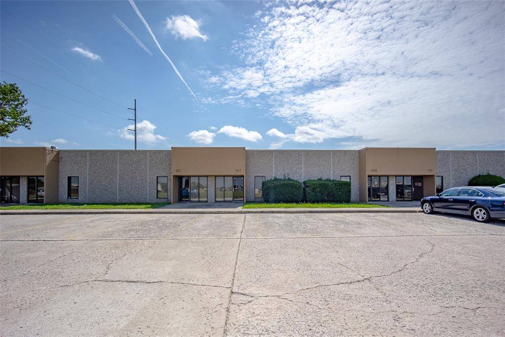 800 W Rock Creek RD #107, Norman, OK 73069
