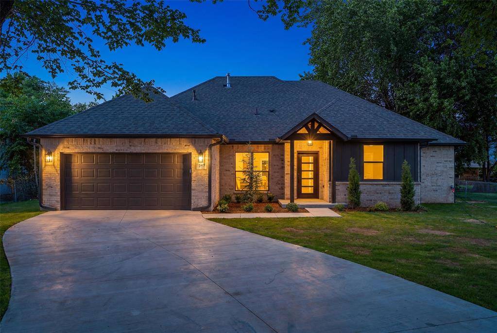 267 NW 10th ST, Newcastle, OK 73065