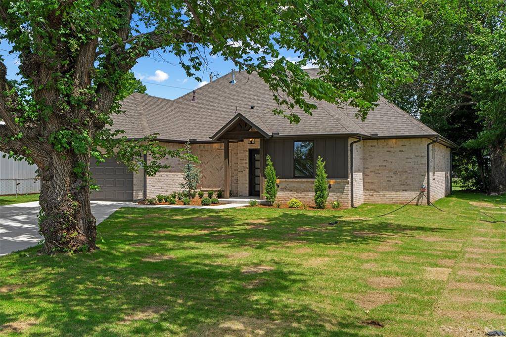 267 NW 10th ST, Newcastle, OK 73065