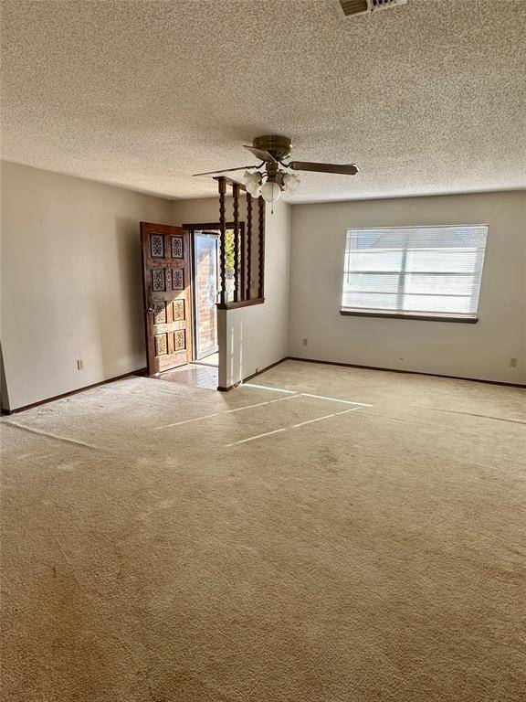 105 NW Boundry RD, Erick, OK 73645