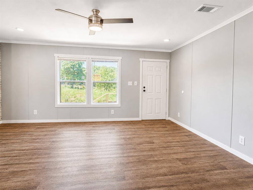 36509 Old Mills RD, Tecumseh, OK 74873