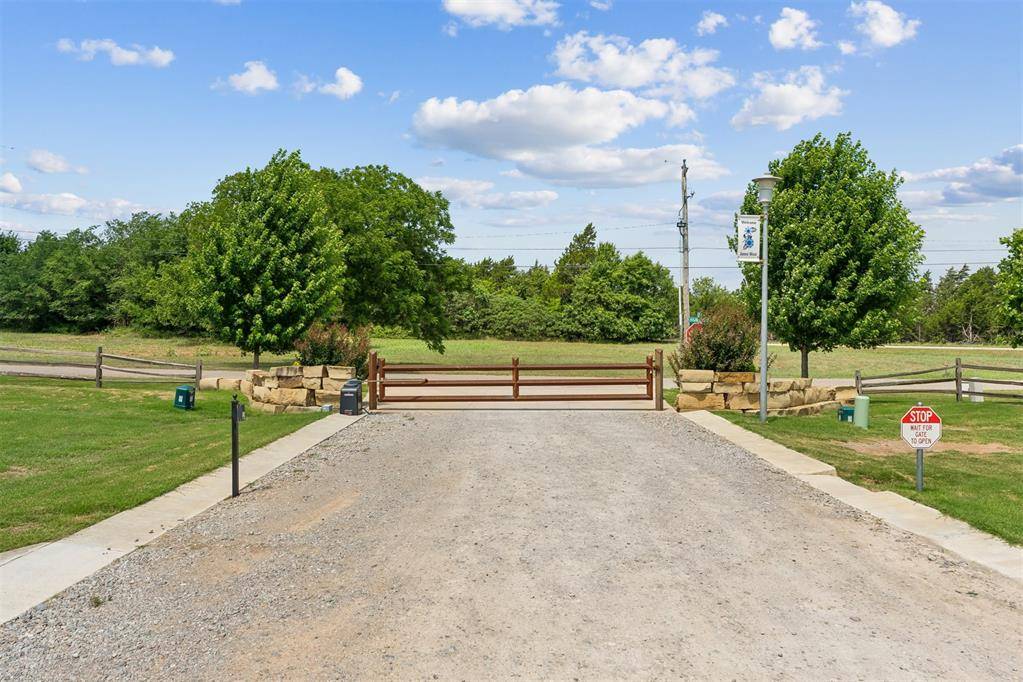 11522 Cottage LN, Jones, OK 73049
