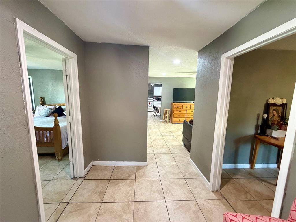 115 W Farrall ST, Shawnee, OK 74801