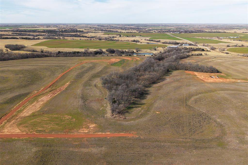 4 N Gregory RD, El Reno, OK 73036