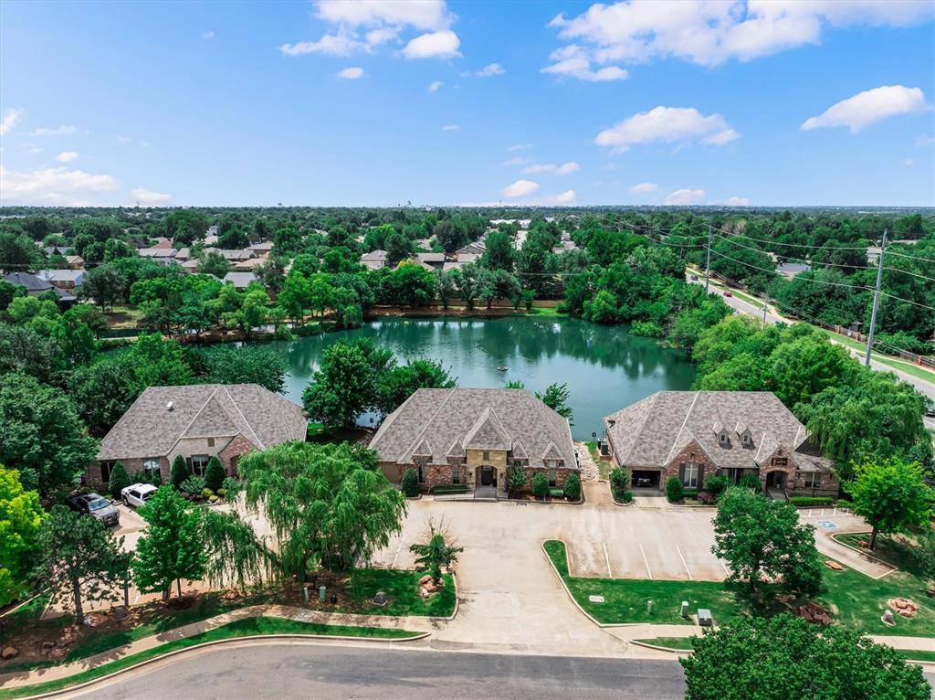 2224 Bridgeview BLVD, Edmond, OK 73003