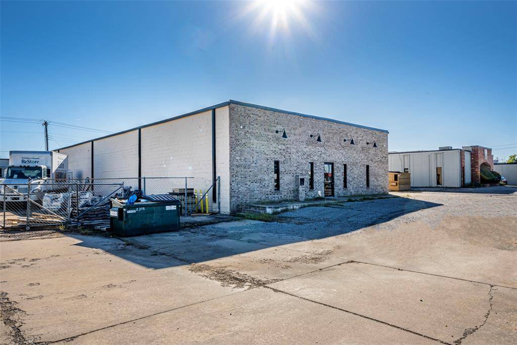 1831 Industrial BLVD, Norman, OK 73069