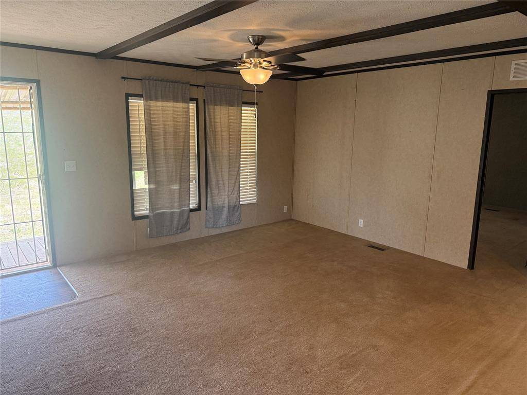 6970 Stephens RD, Hinton, OK 73047