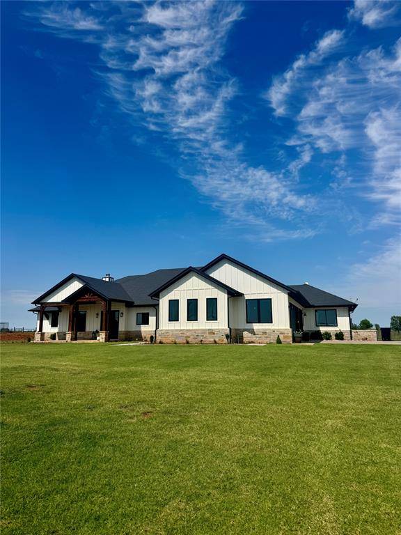 26244 E 868 RD, Cashion, OK 73016