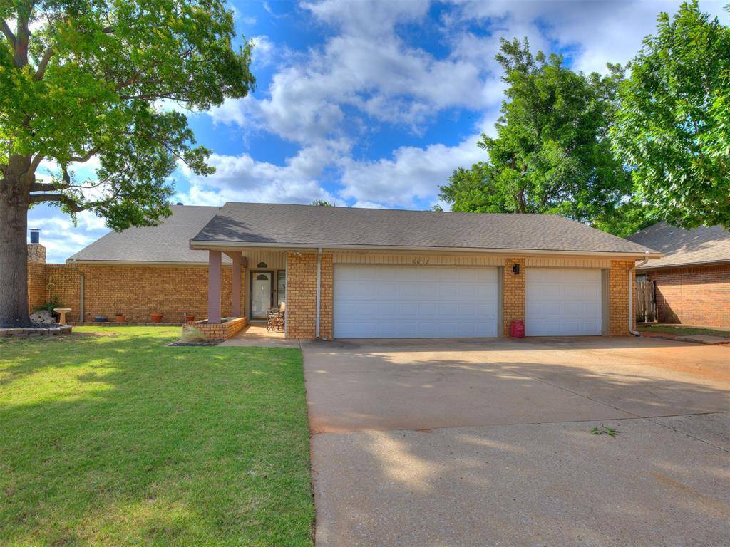6612 Briarcreek DR, Oklahoma City, OK 73162