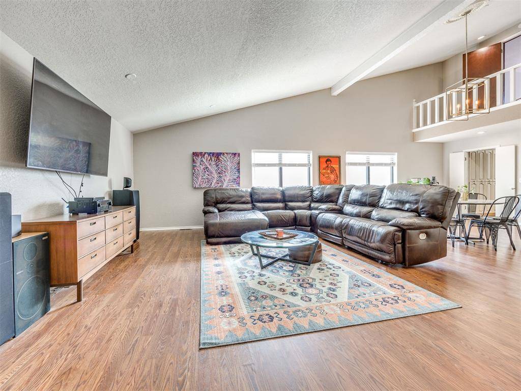 6612 Briarcreek DR, Oklahoma City, OK 73162