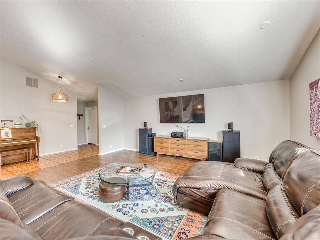 6612 Briarcreek DR, Oklahoma City, OK 73162