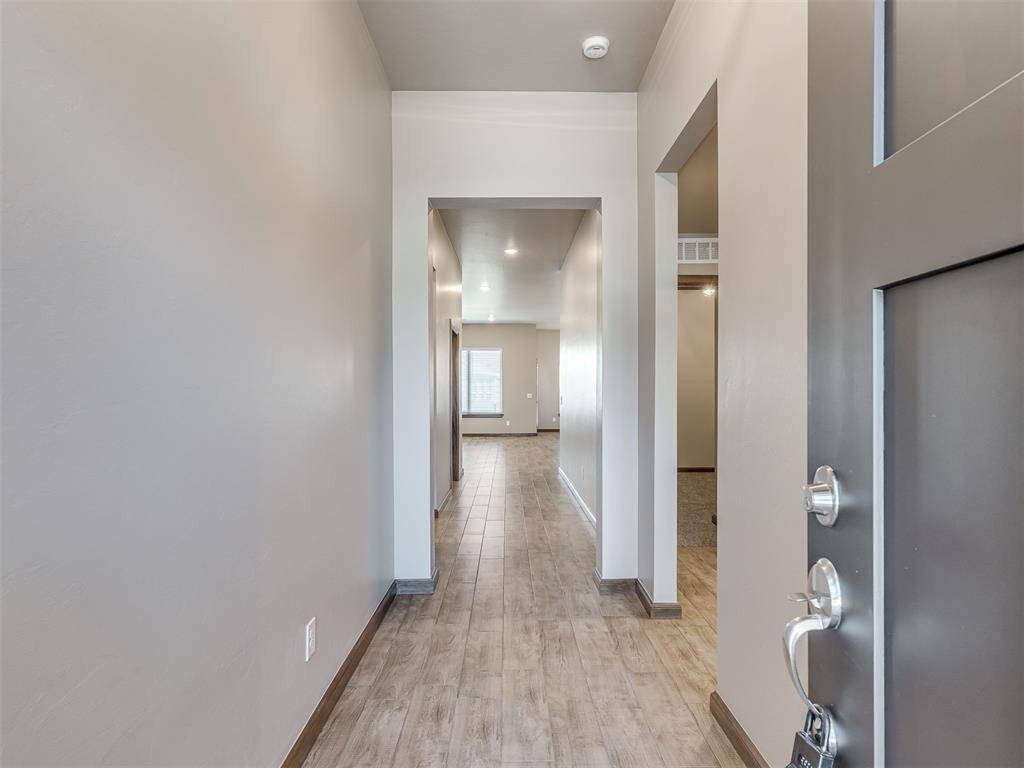 2309 Pueblos RD, Edmond, OK 73012