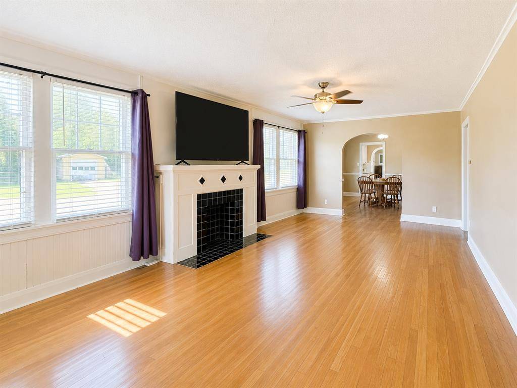 1721 N Market AVE, Shawnee, OK 74804