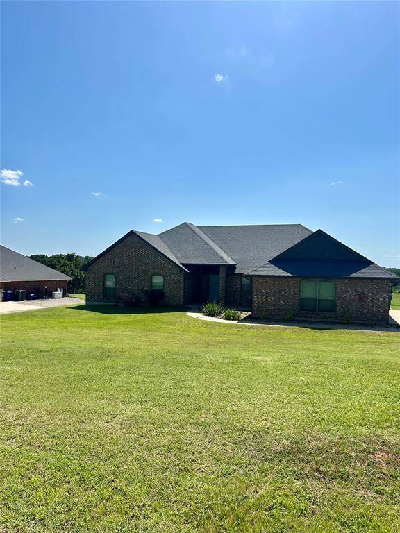445 E Timberland LN, Guthrie, OK 73044