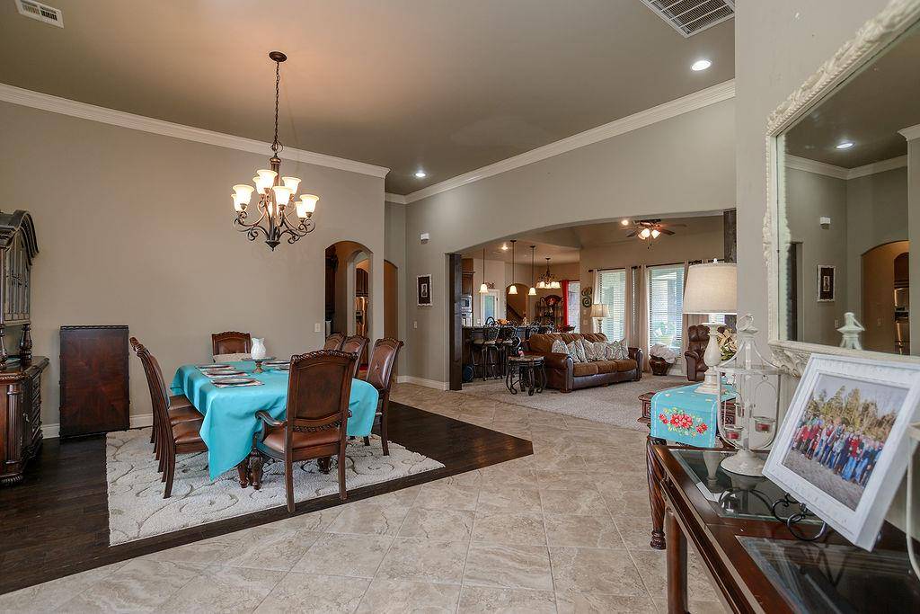 5722 E 122nd ST, Perkins, OK 74059